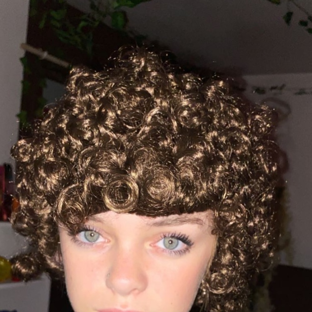 brown afro wig.